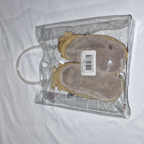 👶 Baby suede leather moccasins.  Size 0-6 months. Tan. Inch Blue. - Picture 4 of 10